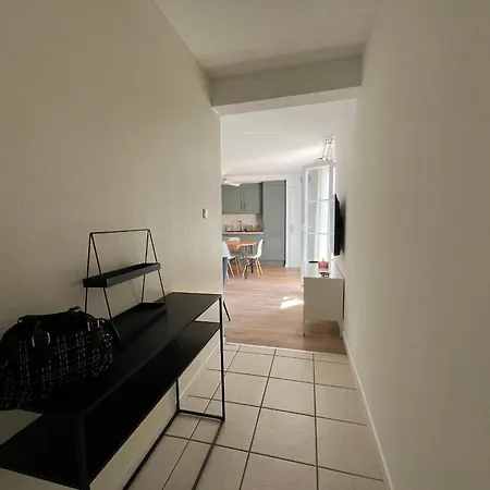 T3 Confortable A Avec Balcon Et Wifi - Fr-1-541-199 Lejlighed La Roche-Posay